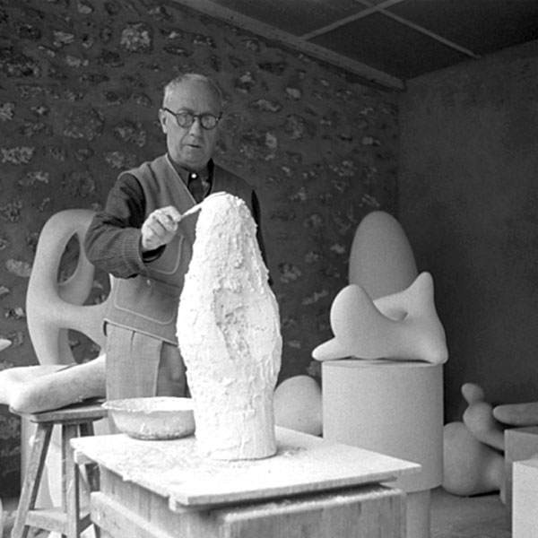 Мастер-класс по современной скульптуре Ханса Арпа